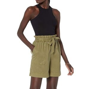 Bailey Utility Belted Short